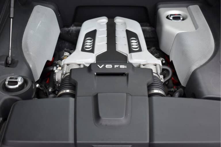 Audi R8 4.2 FSI V8 auction - Piston Addict